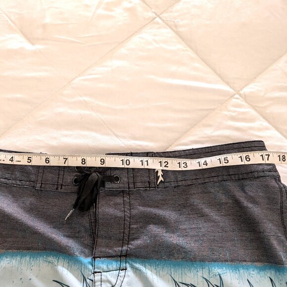 MAUI & SONS Board Short Men's 32 (34) Gray Blue 4 Way Stretch Logo Tie Waist - Picture 14 of 16